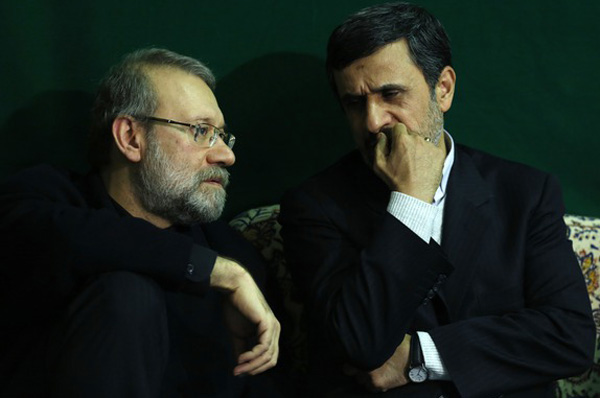 تصاویر/ خوش و بش لاریجانی و احمدی‌نژاد