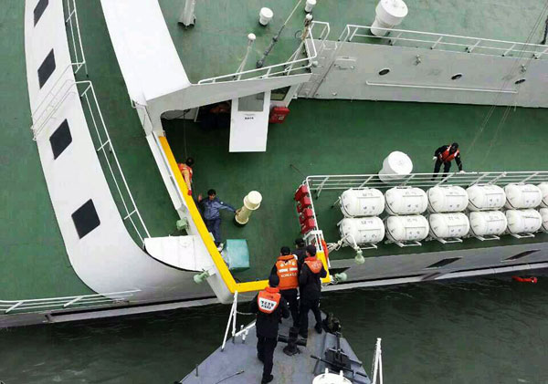 118573 460 غرق شدن کشتی در کره جنوبی با 477 مسافر + تصاویر