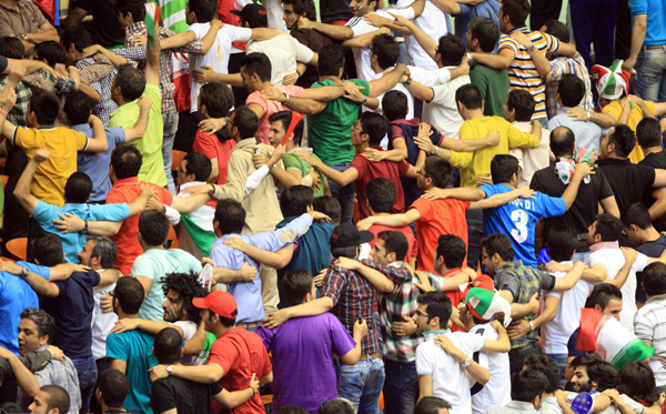 131594 368 حواشی دومین پیروزی والیبال ایران از برزیل (تصاویر)