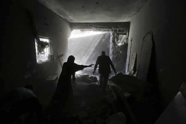 145652 262 بازگشت مردم غزه به خانه های خراب شده (تصاویر)