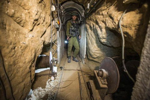 (تصاویر) سربازان اسرائیلی در تونل‌های غزه 