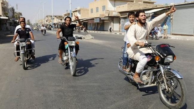 (تصاویر) تصرف «الرقه» به دست داعش
