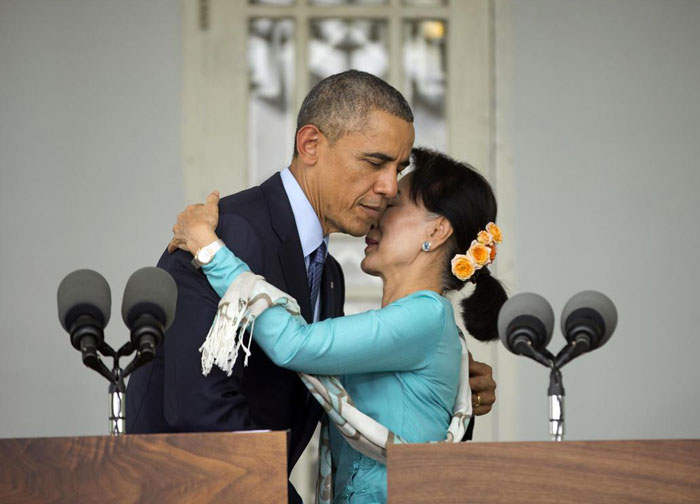 همسر باراک اوباما زن باراک اوباما بیوگرافی باراک اوباما بوسه عاشقانه ازدواج باراک اوباما