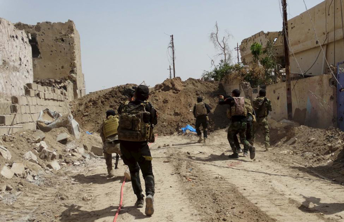 (تصاویر) فرار مردم «الرمادی» از دست داعش