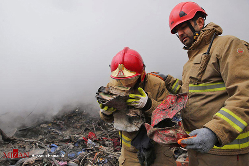 (تصاویر) پیداشدن کلاه ایمنی یک آتش‌نشان