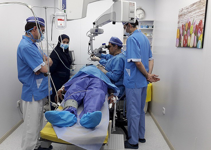 (تصاویر) ۱۵عمل جراحی توسط وزیر بهداشت