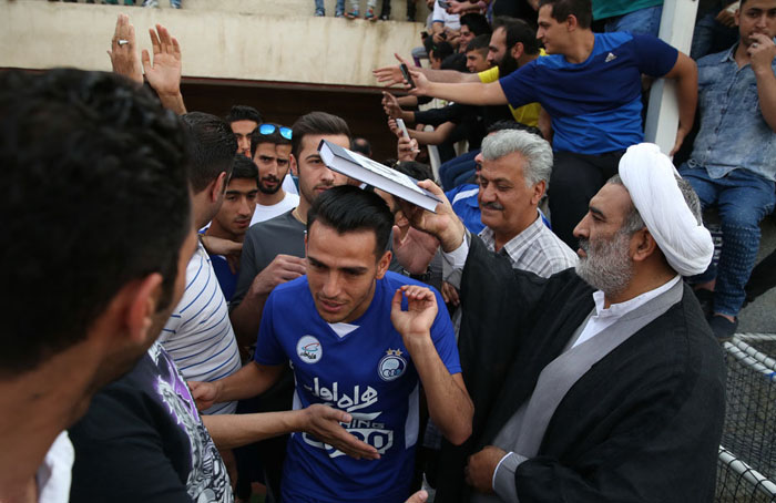 (تصاویر) استقبال استقلالی‌ها از منصوریان