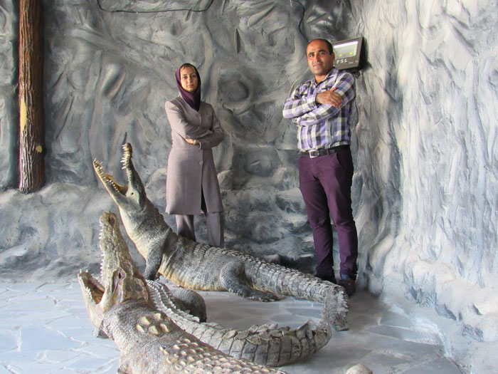 (تصاویر) زندگی زن ایرانی در کنار کروکودیل‌ها