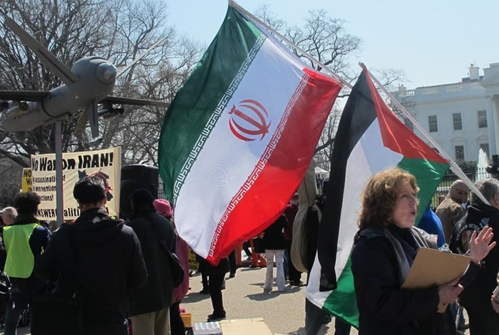 (تصاویر) تجمع حامیان ایران مقابل کاخ‌سفید