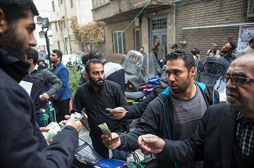 (تصاویر) صدور ویزای کربلا برای زائران ایرانی