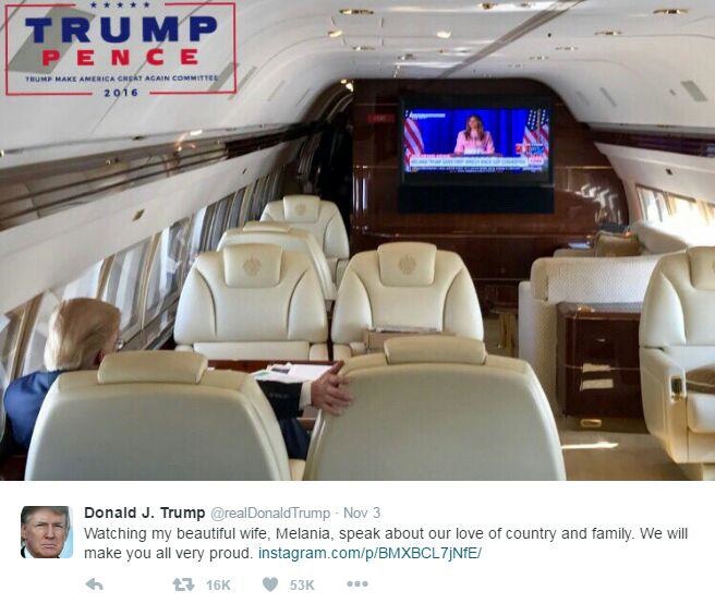 (عکس) ترامپ در حال تماشای سخنرانی تبلیغاتی همسرش