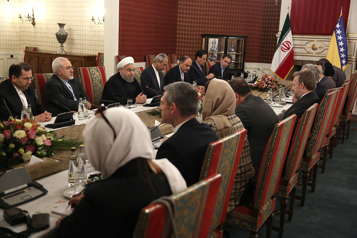 (تصاویر) دیدار روحانی با رییس شورای ریاست جمهوری بوسنی و هرزگوین