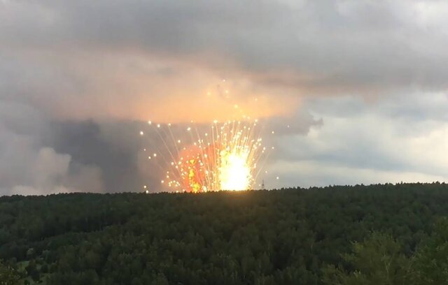 انفجار «انبار مهمات» در سیبری