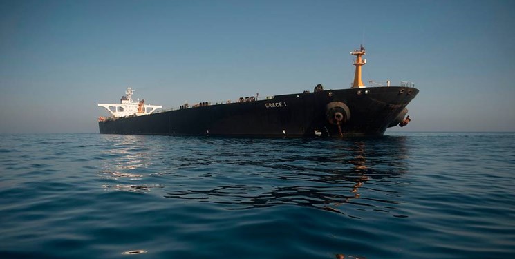 یونان: نفتکش ایران به سمت یونان حرکت نمی‌کند