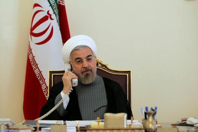 روحانی به مکرون: با تحریم، مذاکره با آمریکا معنا ندارد