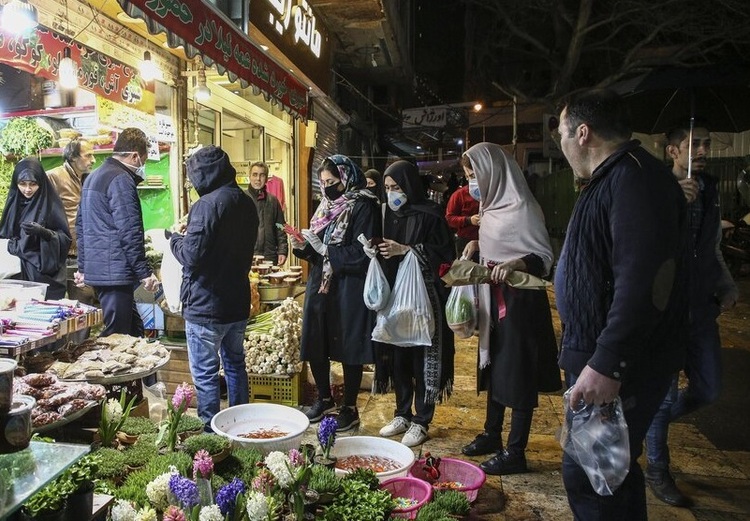 پارک‌ها تعطیل خواهند شد / سفر‌های جدید و خروج از شهر‌ها ممنوع می‌شود / فروشگاه‌های بزرگ بسته می‌شود