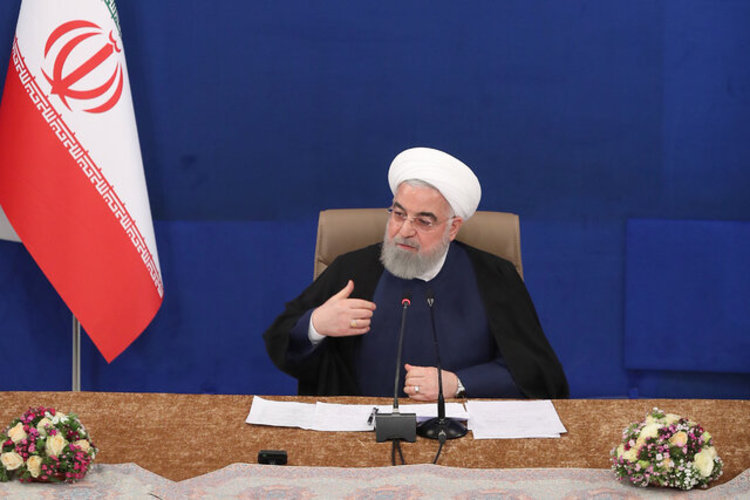 روحانی: به مرز مهار کرونا رسیده‌ایم / سال سختی داریم