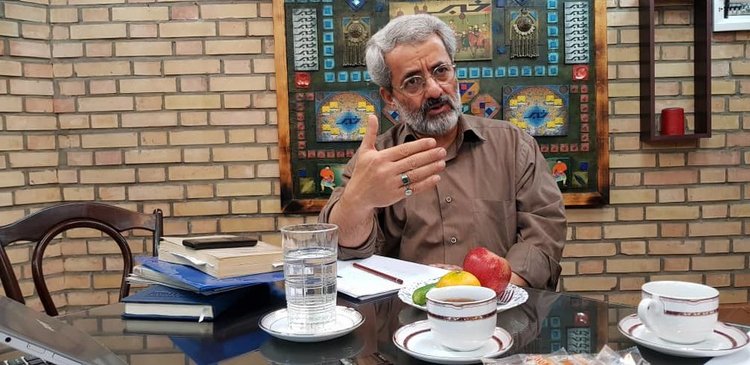 سلیمی‌نمین: احمدی‌نژاد بدنبال تخریب قالیباف است