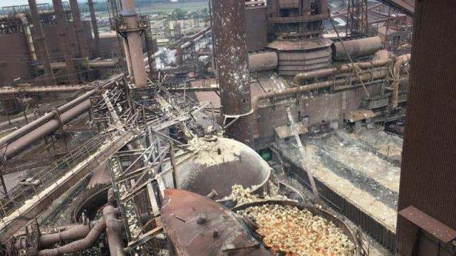 (تصاویر) کارخانه فولاد ایندیانای آمریکا منفجر شد