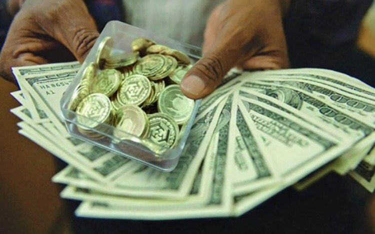 فرارو | قماربازی سکه بازان روی دلار؟