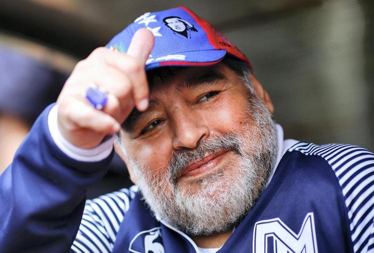 فرارو | (تصاویر) دیگو آرماندو مارادونا درگذشت؛ جهان در سوگ «دون دیگو»