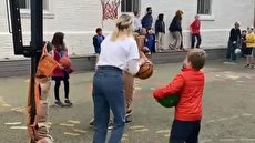 (ویدئو) غوغای پرتاب ۳ امتیازی بسکتبال در مدرسه