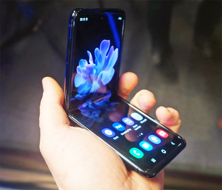 ویژگی‌های جدید و جذاب گوشی تاشو Samsung Galaxy Z Flip 4
