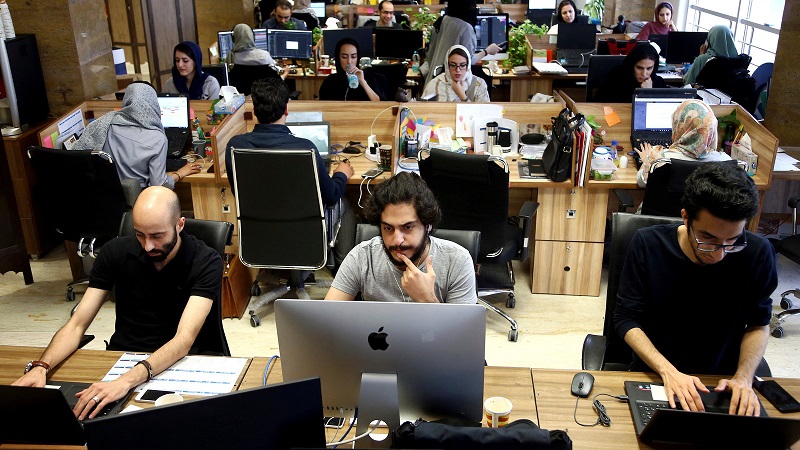 رفتار عجیب مشتریان اپل در ایران