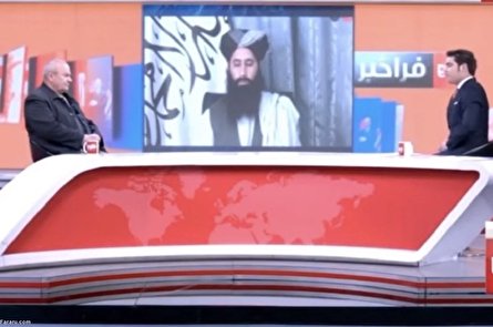 (ویدئو) استاد دانشگاه کابل سخنگوی طالبان را گوساله خطاب کرد