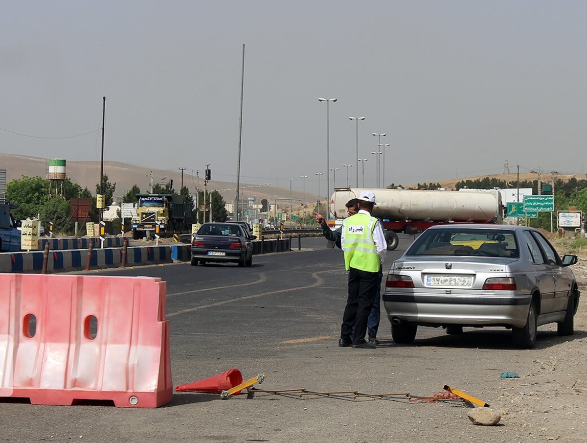 پلیس راه: خودرو‌های وارد شده به استان کرمانشاه متوقف می‌شوند