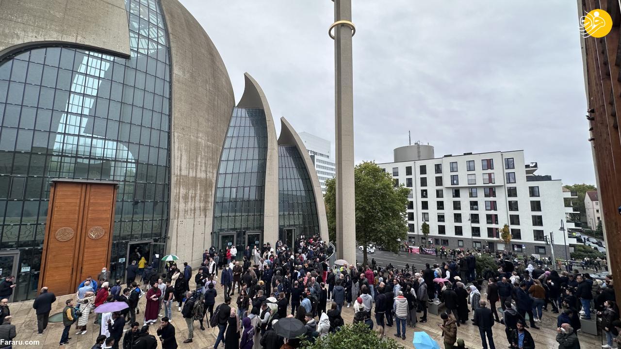 (ویدئو) پخش اذان برای نخستین بار از بلندگوی بزرگترین مسجد آلمان