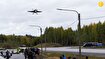 (ویدئو) جنگنده‌های فنلاند فرود اضطراری در جاده را تمرین کردند