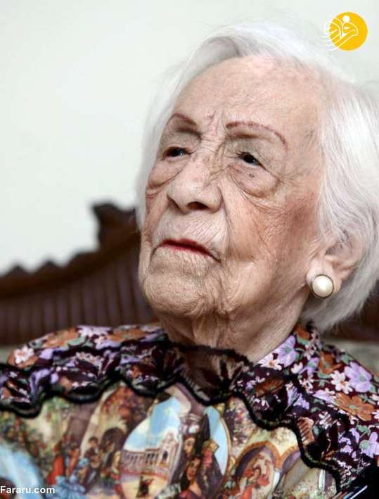 ماریا کاپوویلا اهل اکوادور متولد 14 سپتامبر 1889، مرگ 27 اوت 2006 در سن 116 سالگی