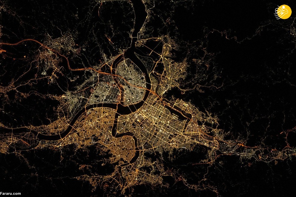نمایی شبانه از شهر تایپه، که هنگام عبور ایستگاه فضایی از فاصله  ۲۶۰ مایل (۴۱۷ کیلومتر) گرفته شده است
