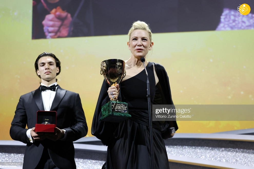 برندگان جشنواره فیلم ونیز ۲۰۲۲/محسن تنابنده و هومن سیدی جایزه گرفتند + تصاویر