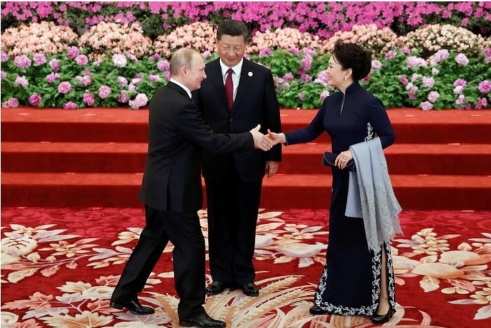 همسر رئیس جمهور چین کیست؟(تصاویر)
